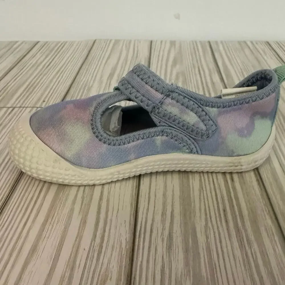 Cat and Jack‎ Toddler Size 6 blue white hook and loop closure sneakers shoes